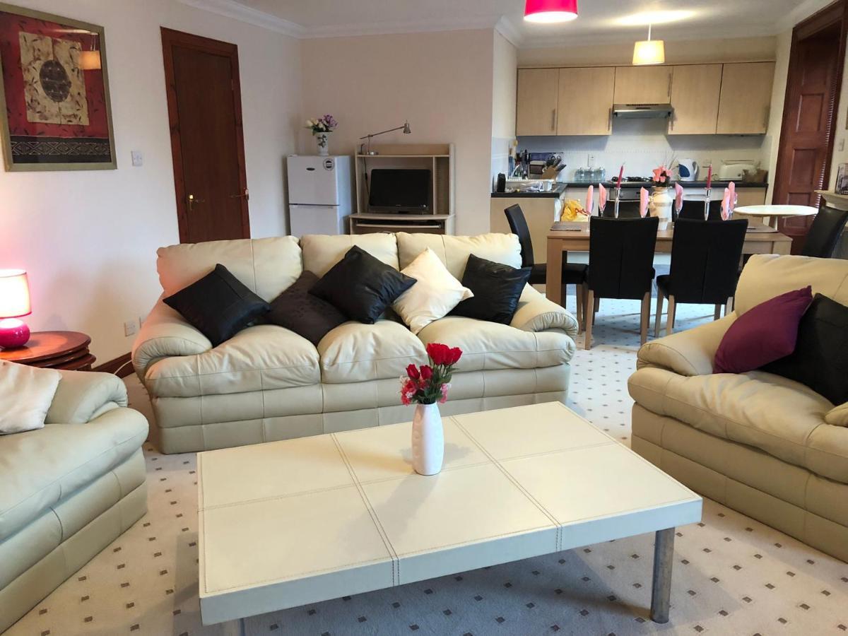 Executive Serviced Apartments 2 Forfar Exterior foto