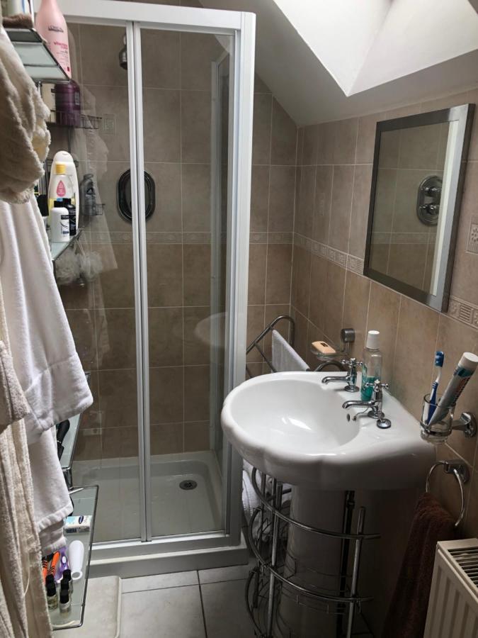 Executive Serviced Apartments 2 Forfar Exterior foto