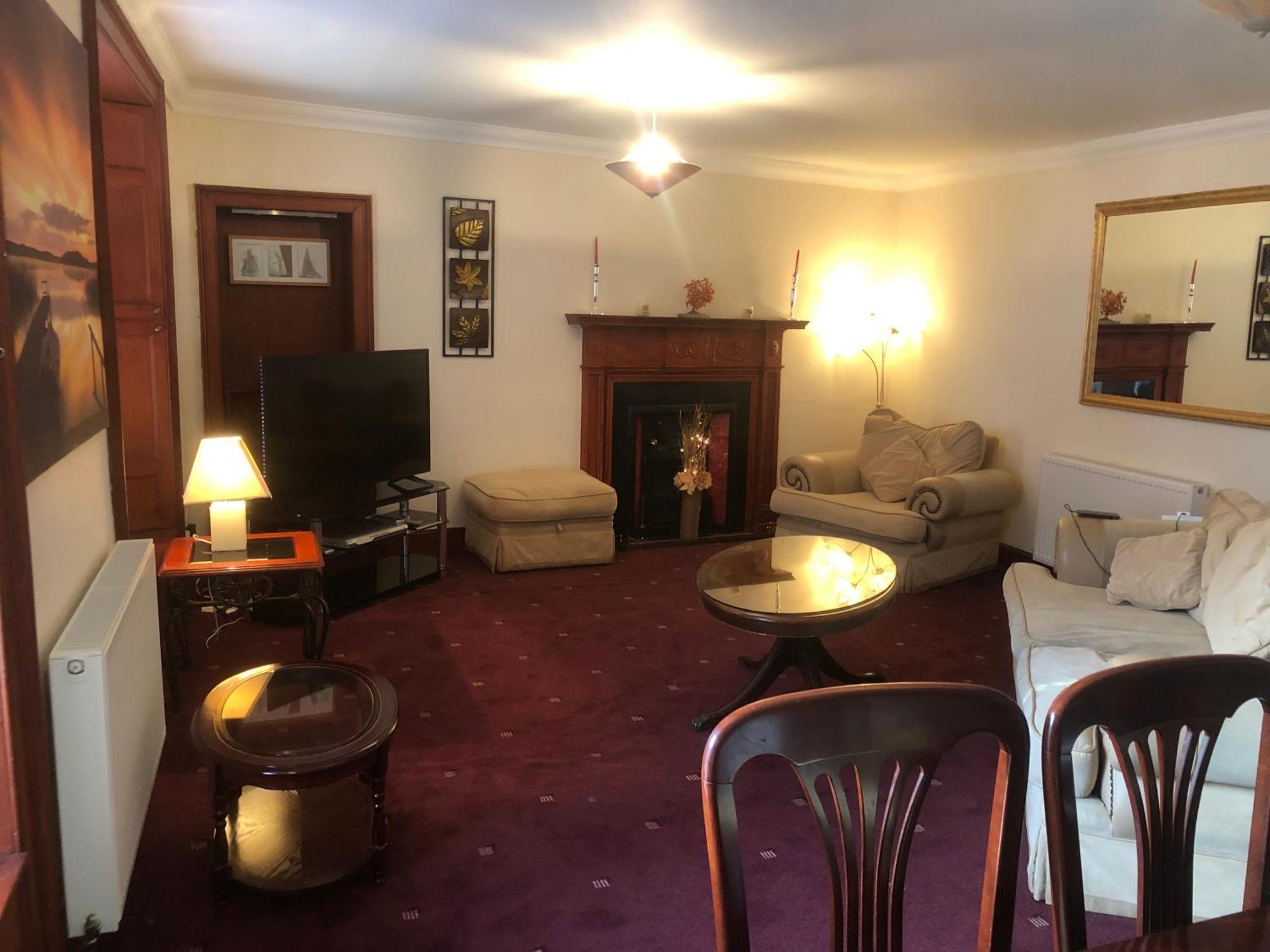 Executive Serviced Apartments 2 Forfar Exterior foto